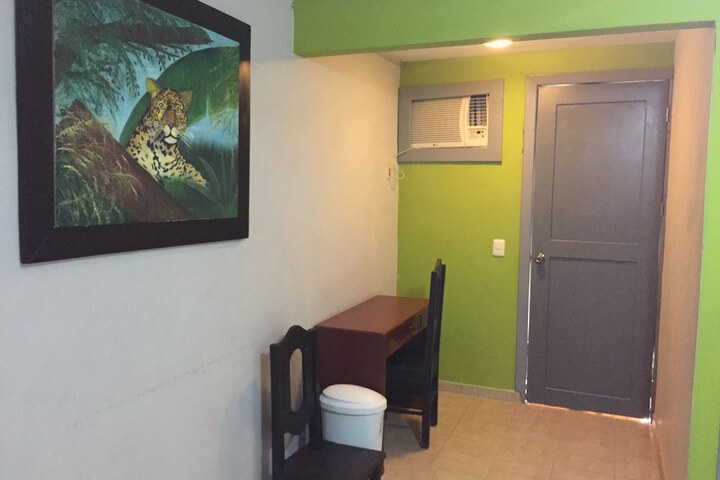Room 15 of 35