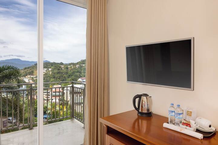 Room 14 of 39