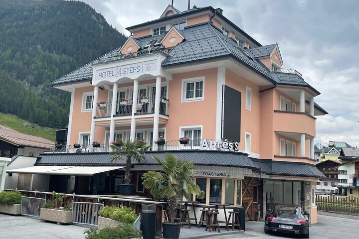 Hotel 7 of 7