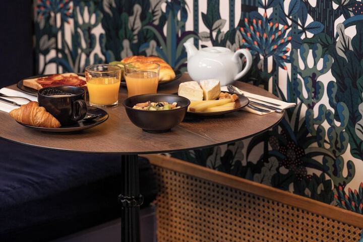 Breakfast/Coffee Service 45 of 47