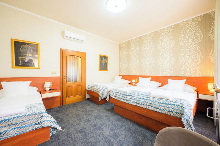 Room 31 of 71