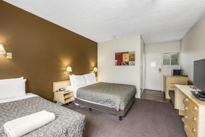 Room 31 of 120