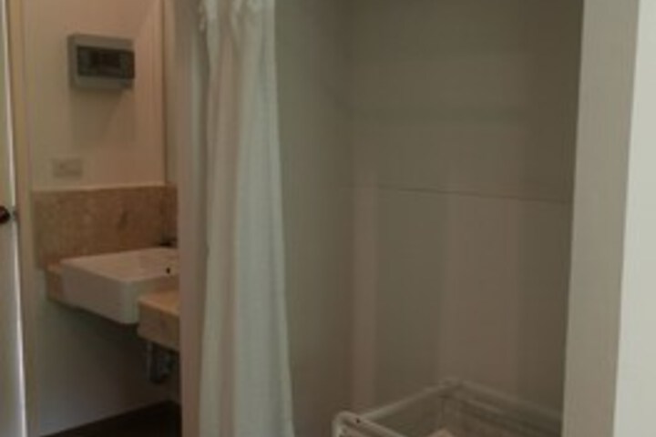 Room 2 of 18