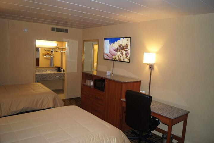 Room 14 of 101
