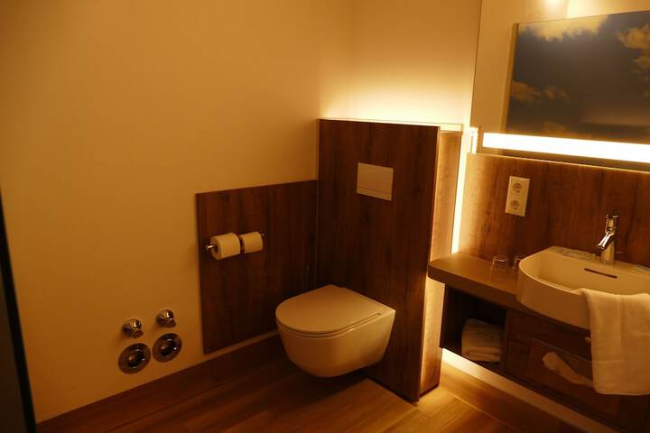 Room 59 of 64