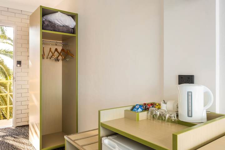 Room 5 of 58
