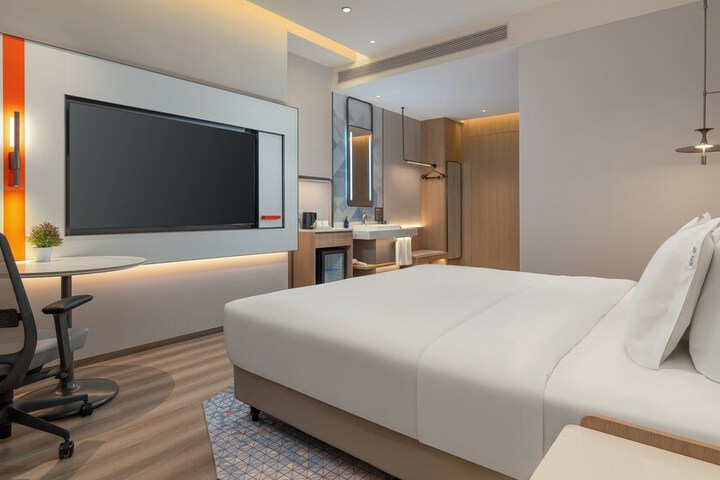 Room 21 of 79