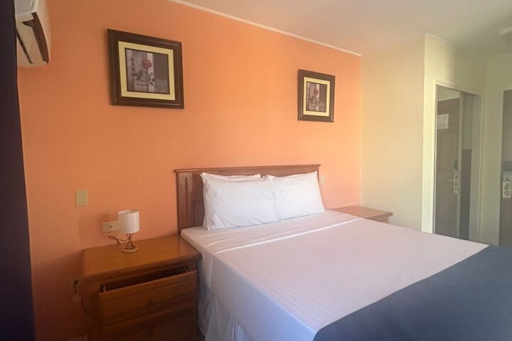 Room 18 of 88