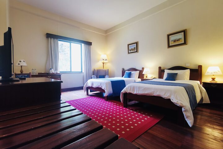 Room 4 of 31