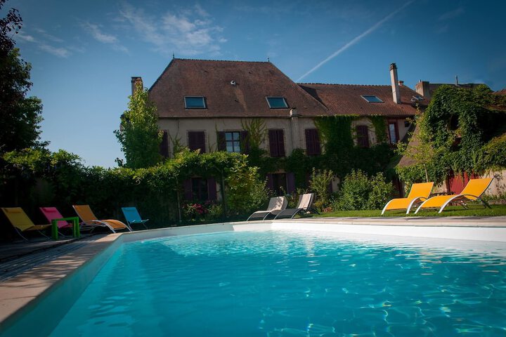 Pools & Facilities