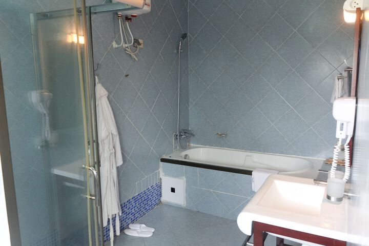 Clean Restrooms