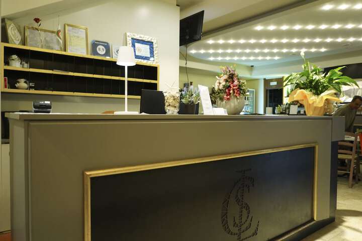 Hotel Interior 6 of 71