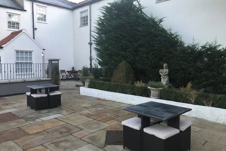 Terrace/Patio 38 of 40