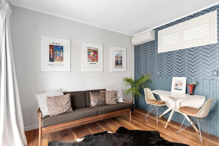 Room 16 of 26