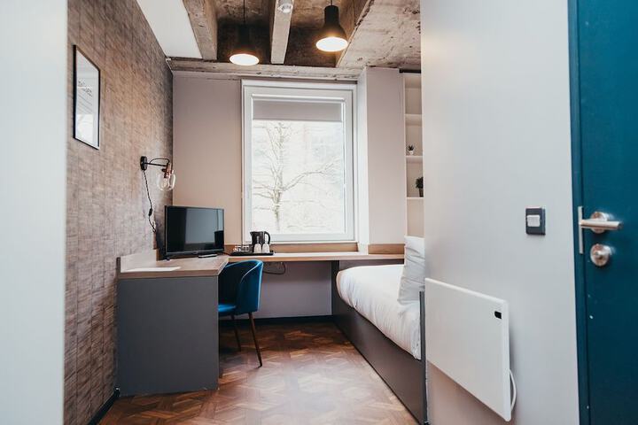 Room 13 of 56