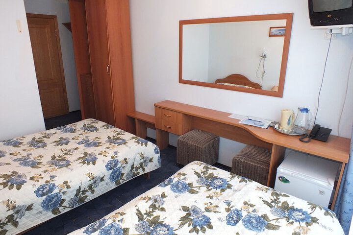 Room 6 of 55