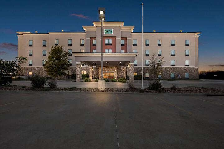 Hotel 67 of 68