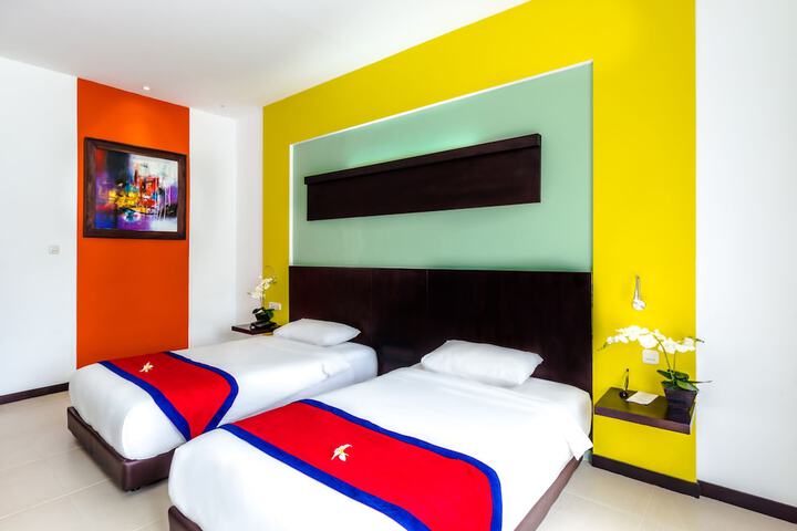 Room 8 of 42