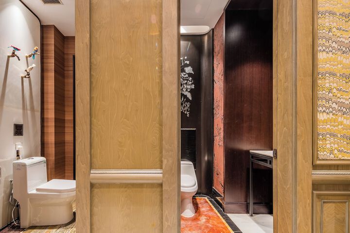 Room 42 of 64