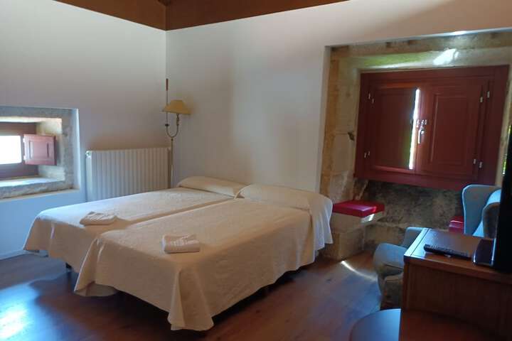 Room 10 of 71