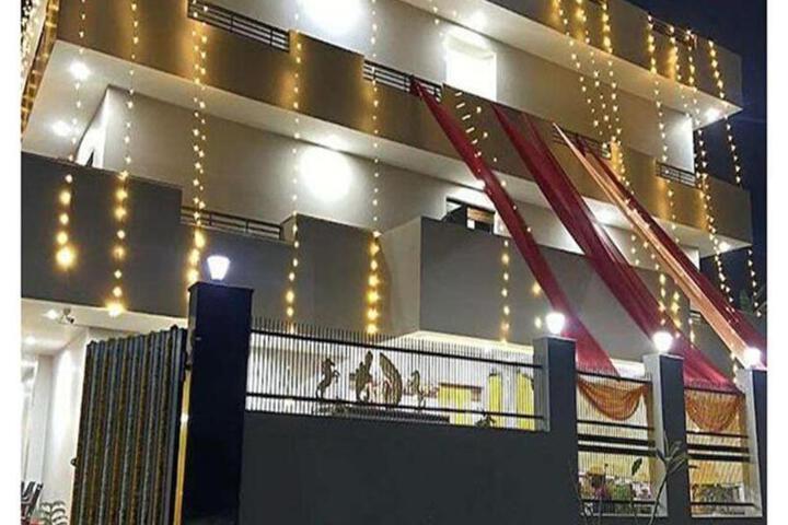 FabHotel Vihaan Residency