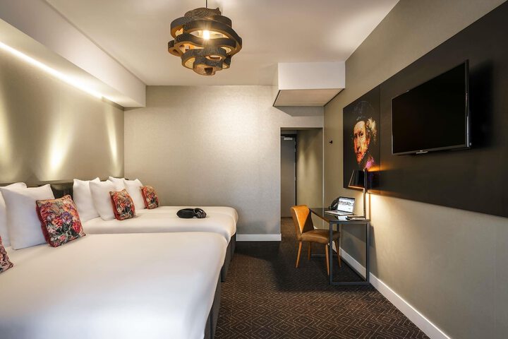 Room 15 of 47