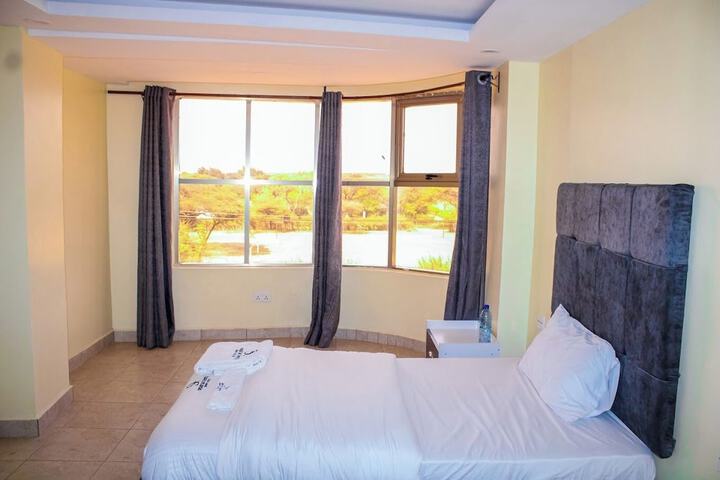 Room 8 of 45