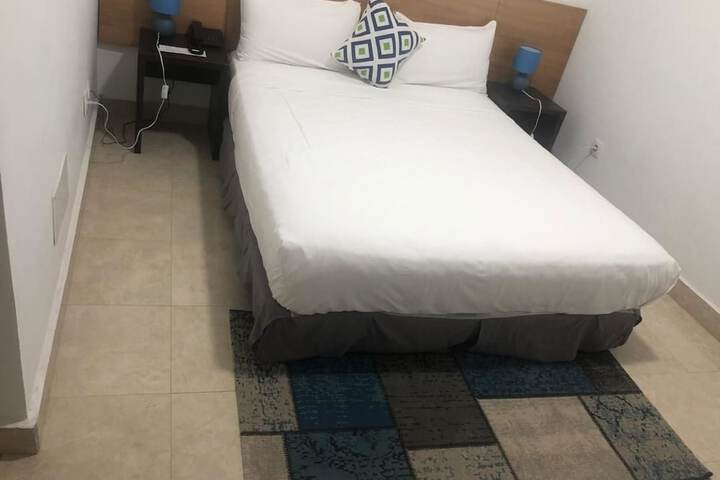 Room 12 of 23