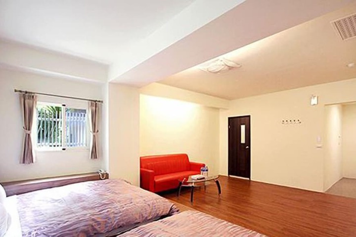 Room 20 of 40