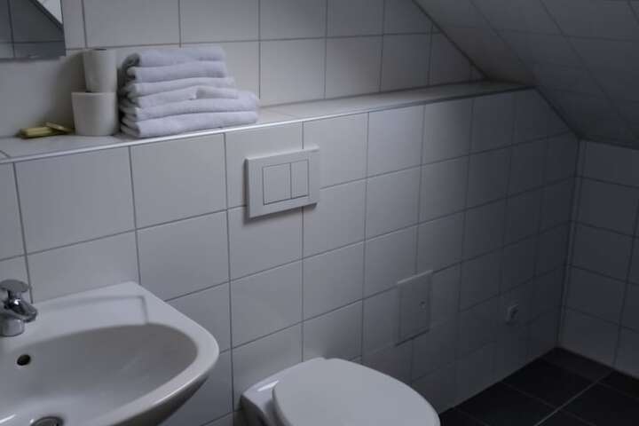 Room 35 of 56