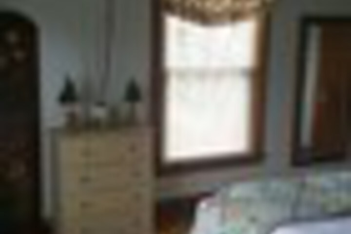 Room 68 of 198