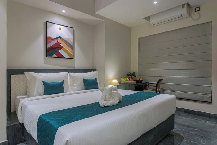 Room 8 of 22