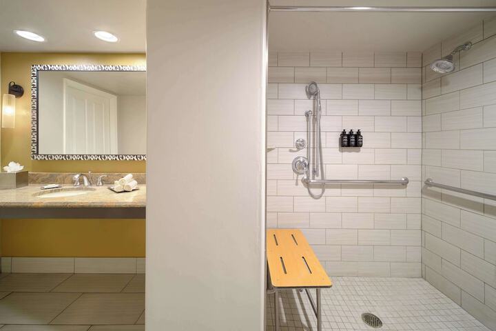 Bathroom shower