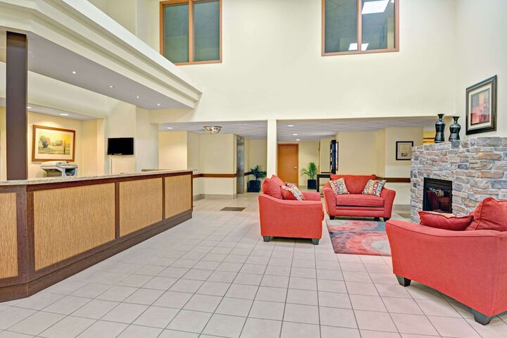 Guest Lobby