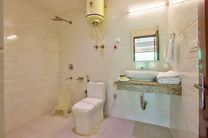 Room 20 of 31