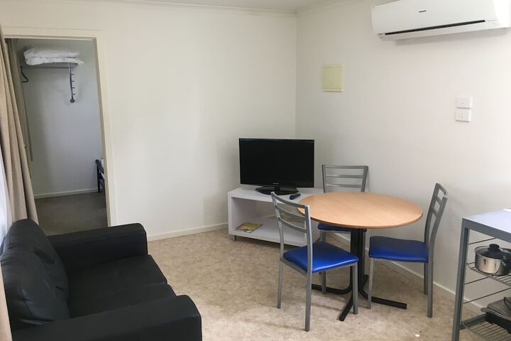 Room 26 of 50