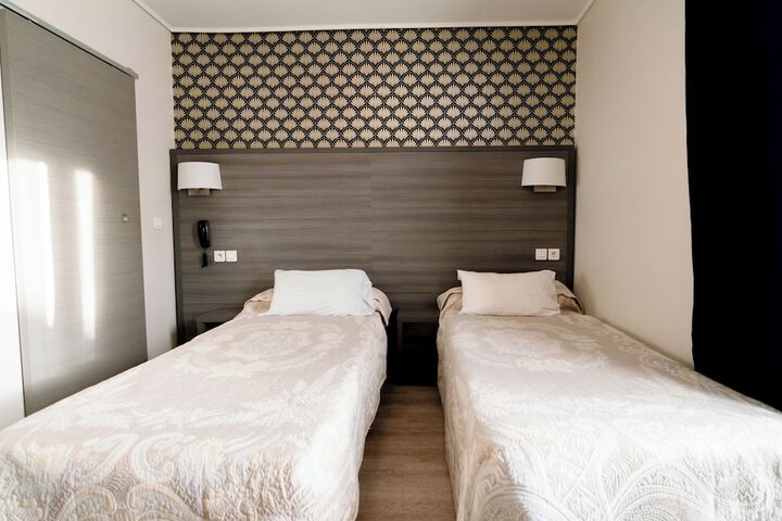 Room 22 of 31