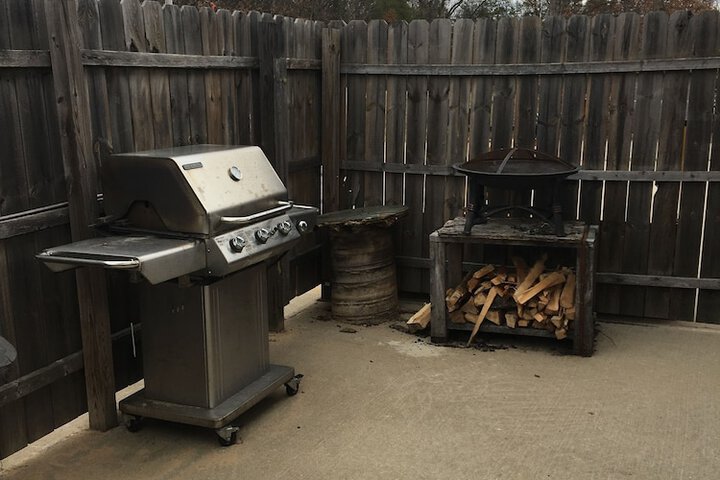 Property Grounds 21 of 24