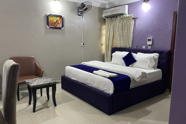 Room 15 of 54