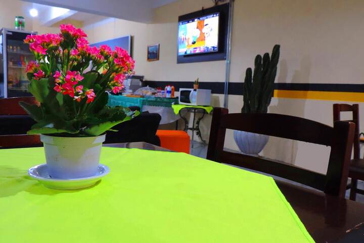 Dining 50 of 73