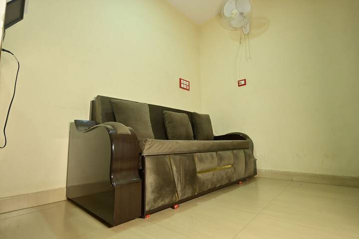 Hotel Interior 10 of 63