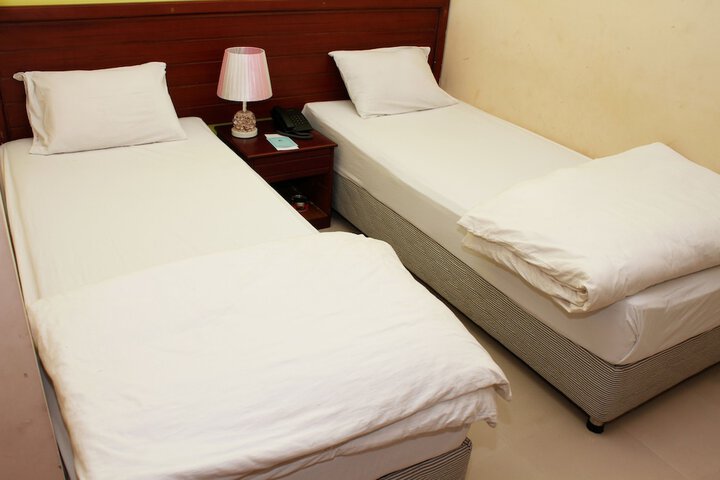 Room 17 of 41