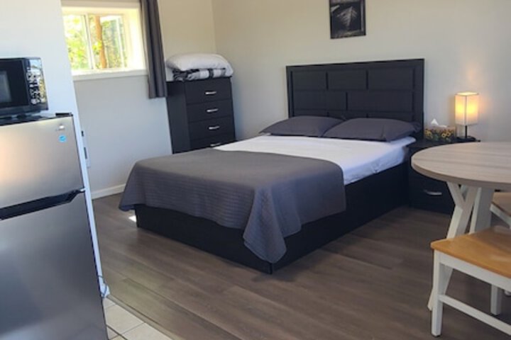 Room 2 of 7