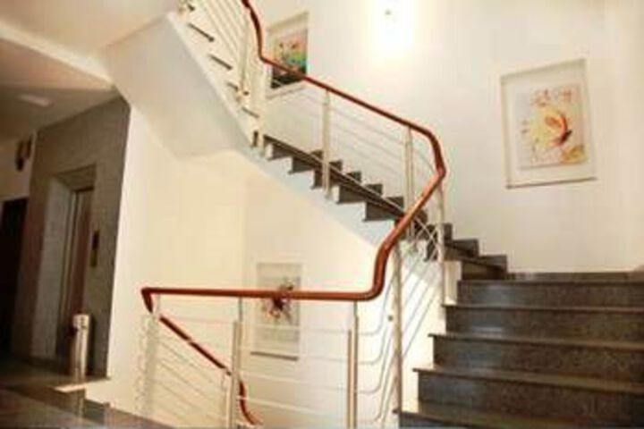 Hotel Suite Photo