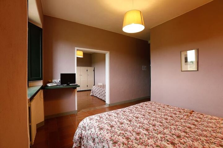 Room 7 of 56