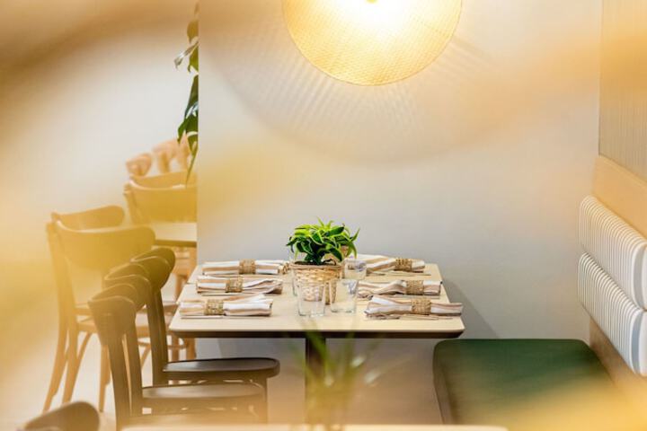 Dining 148 of 211