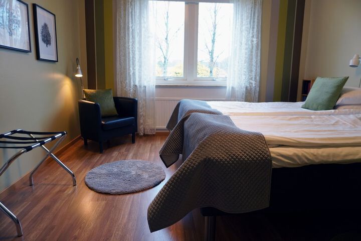 Room 14 of 36