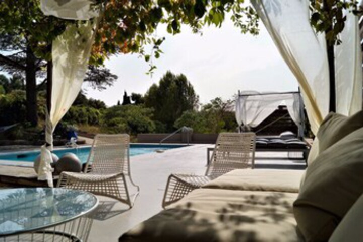 Pool Hotel