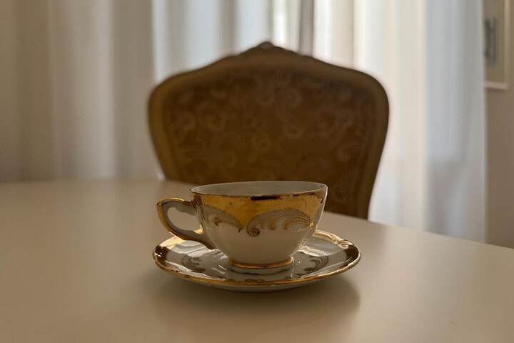 Breakfast/Coffee Service 25 of 36