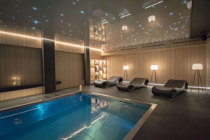 Spa 46 of 61